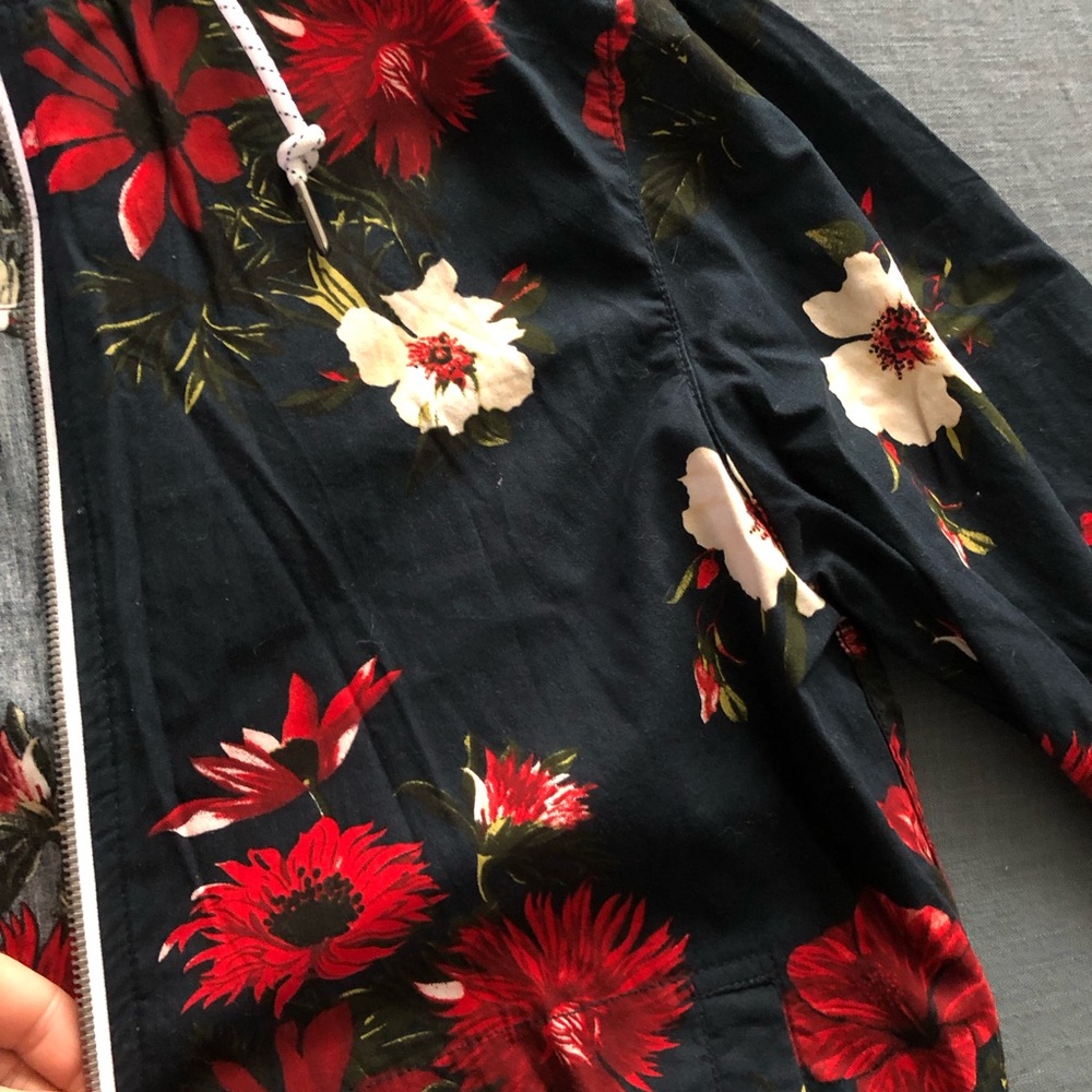 • Denim & Flower • jacket - Picture 3 of 5